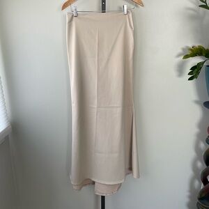 90s Vintage Le Chateau Cream Maxi Skirt Flare Mermaid Style Size XS NWOT